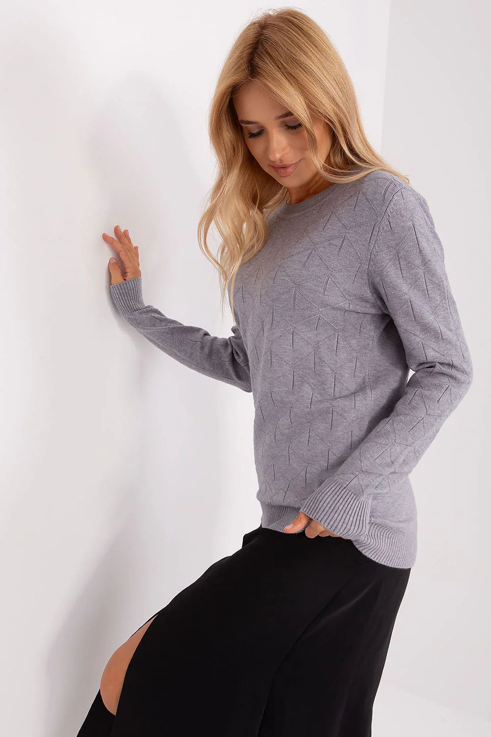 Chic Women'S Cotton Blend Sweater - Model 187554 AT