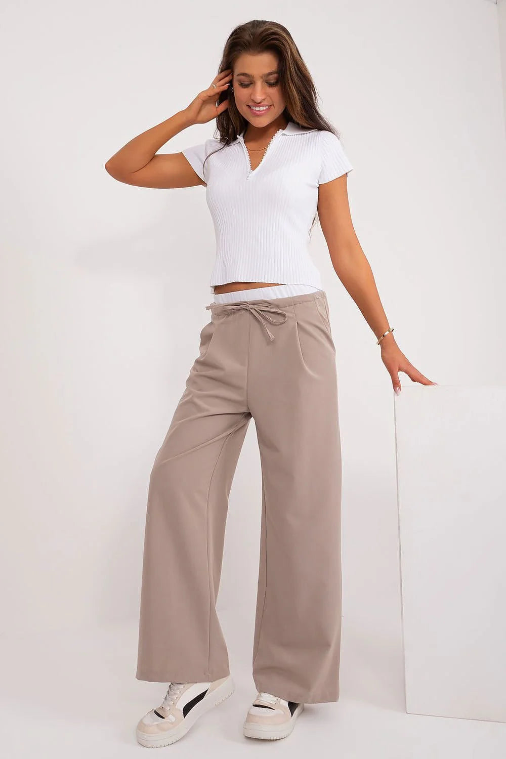 Women Trousers Model 196178 Italy Moda